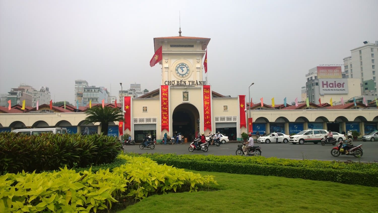 Quận 1 (Chợ Bến Thành)