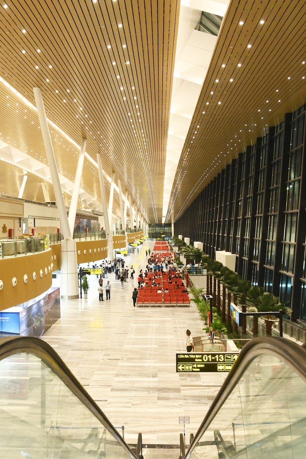 SÂN BAY QUỐC TẾ TÂN SƠN NHẤT